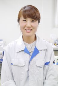 品質管理　吉房郁美さん(36)